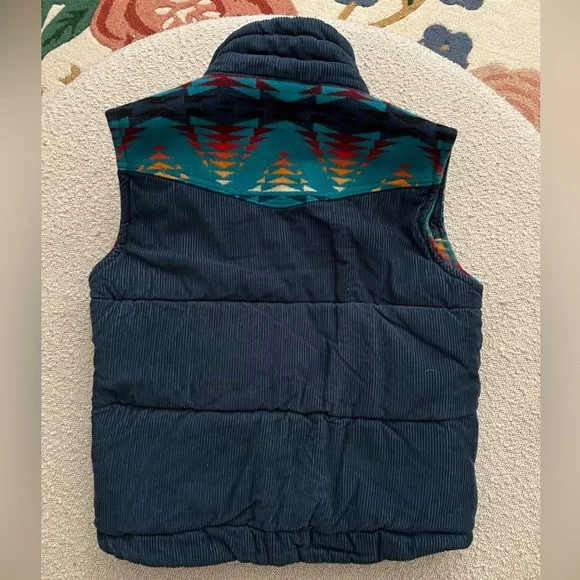 Aviator Nation x Pendleton Reversible Corduroy Vest - Picture 4 of 4